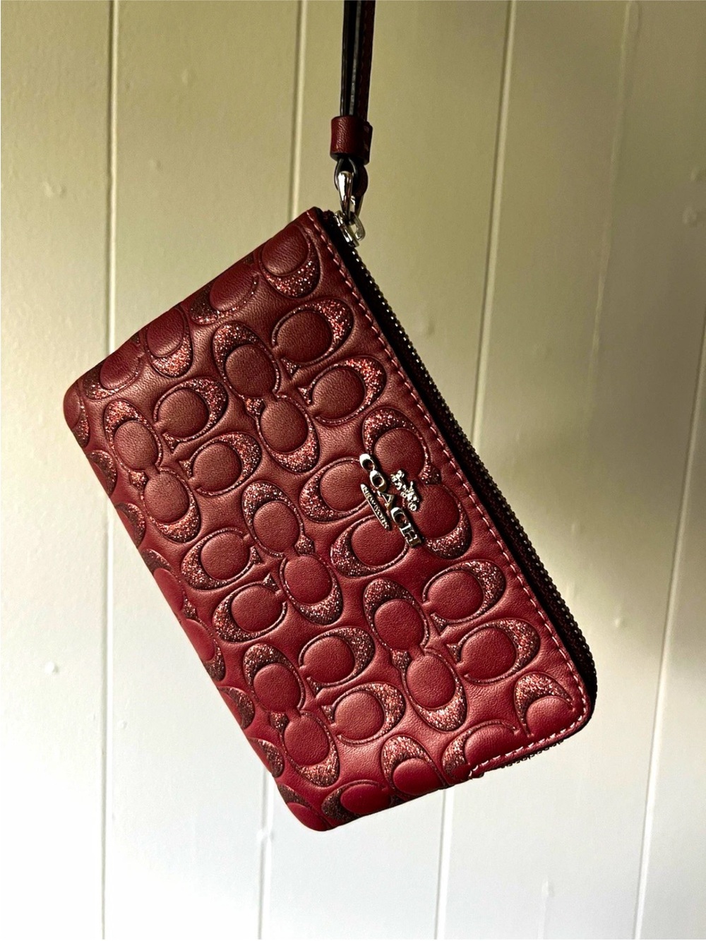 Coach Signature C Burgundy Red Zip Wristlet Pouch Leather Wrist Strap